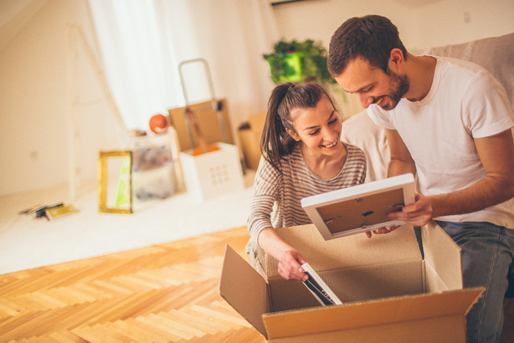 How to pack picture frames with confidence